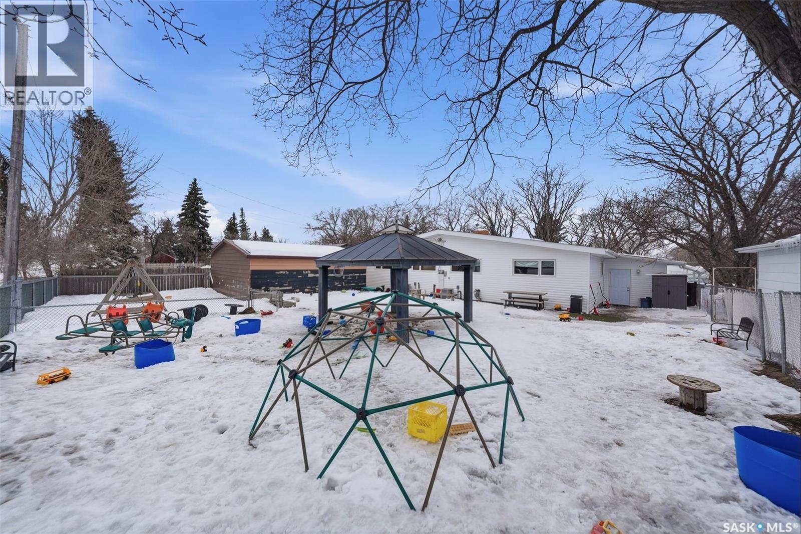 33 Antrim Street, Lanigan, Saskatchewan  S0K 2M0 - Photo 34 - SK031985