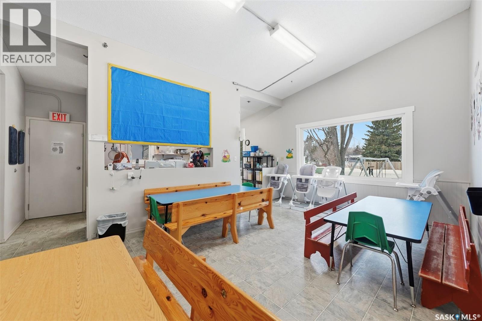 33 Antrim Street, Lanigan, Saskatchewan  S0K 2M0 - Photo 4 - SK031985