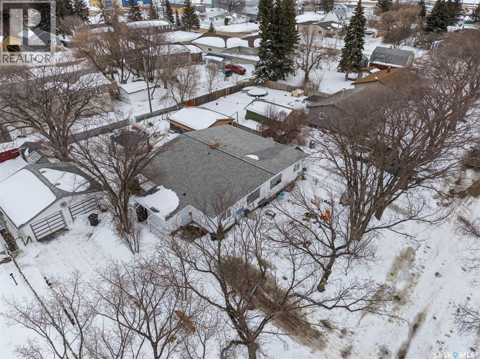 33 Antrim Street, Lanigan, Saskatchewan  S0K 2M0 - Photo 40 - SK031985