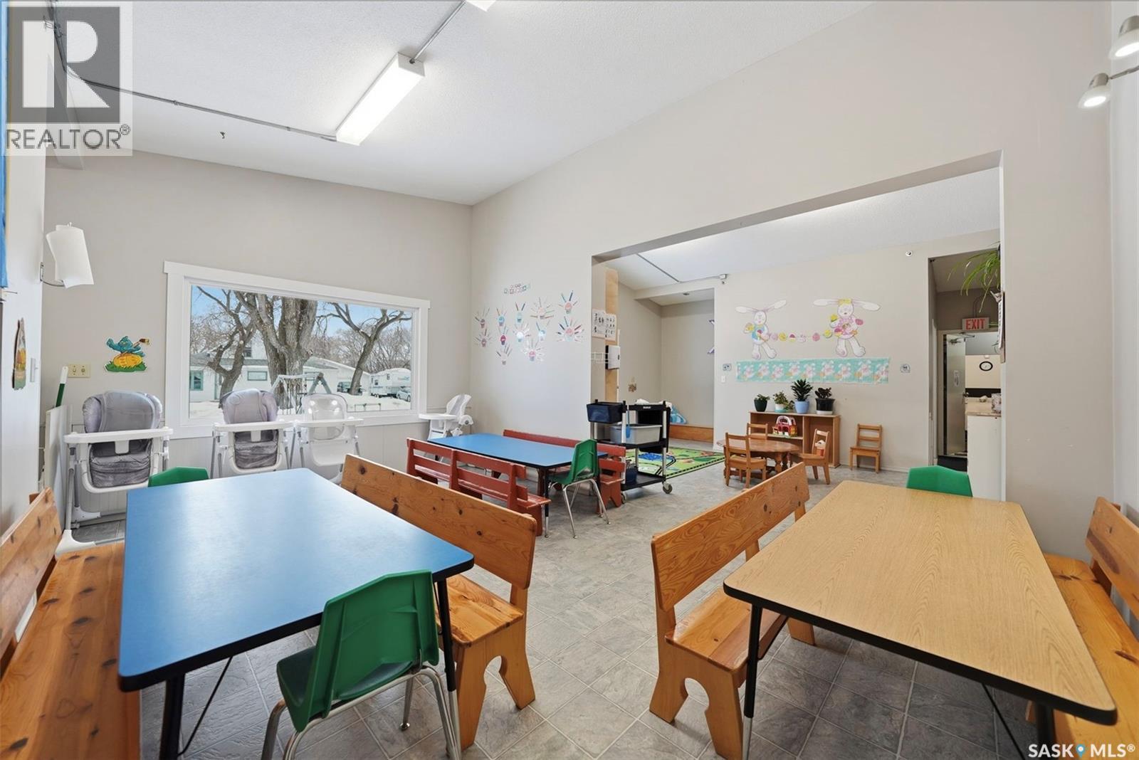 33 Antrim Street, Lanigan, Saskatchewan  S0K 2M0 - Photo 5 - SK031985