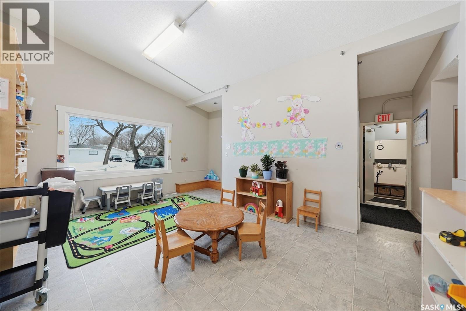 33 Antrim Street, Lanigan, Saskatchewan  S0K 2M0 - Photo 7 - SK031985