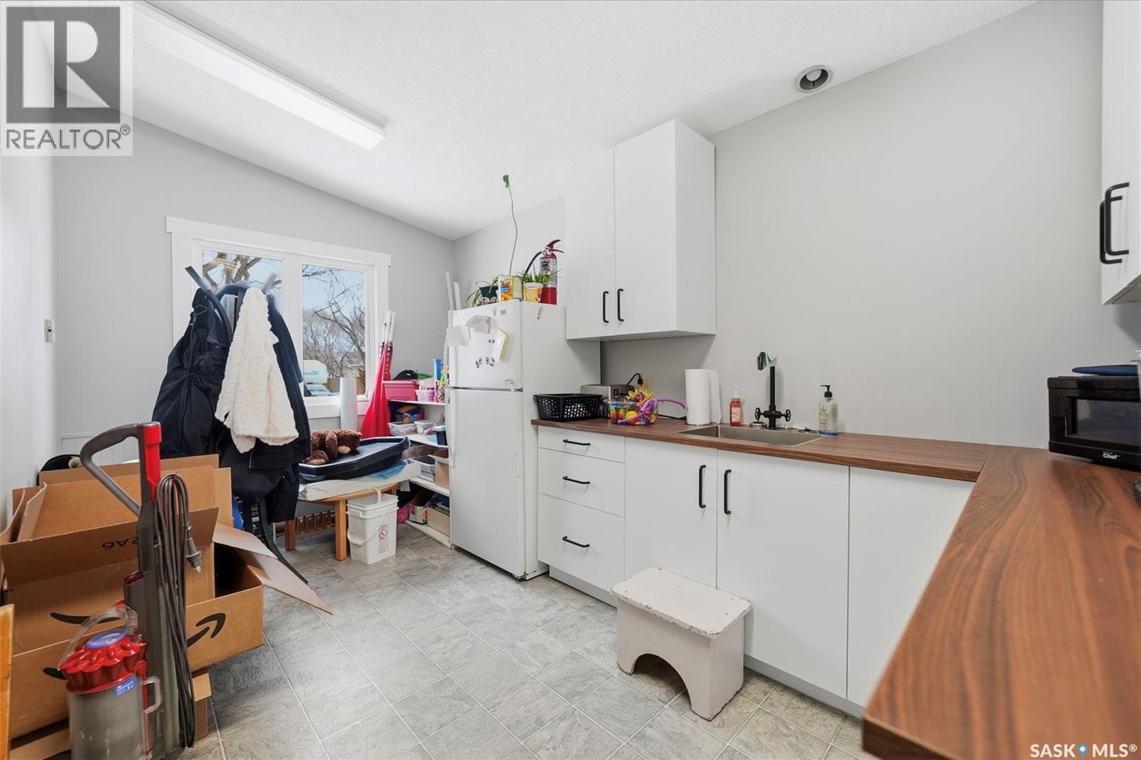 33 Antrim Street, Lanigan, Saskatchewan  S0K 2M0 - Photo 8 - SK031985