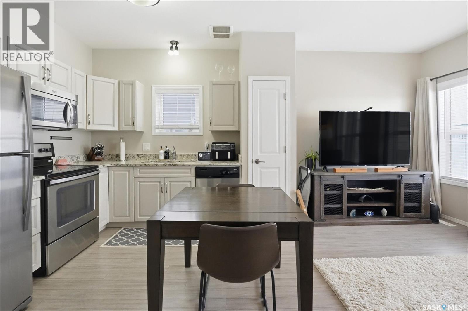 114 100 Chaparral Boulevard, Martensville, Saskatchewan  S0K 0A2 - Photo 6 - SK031925