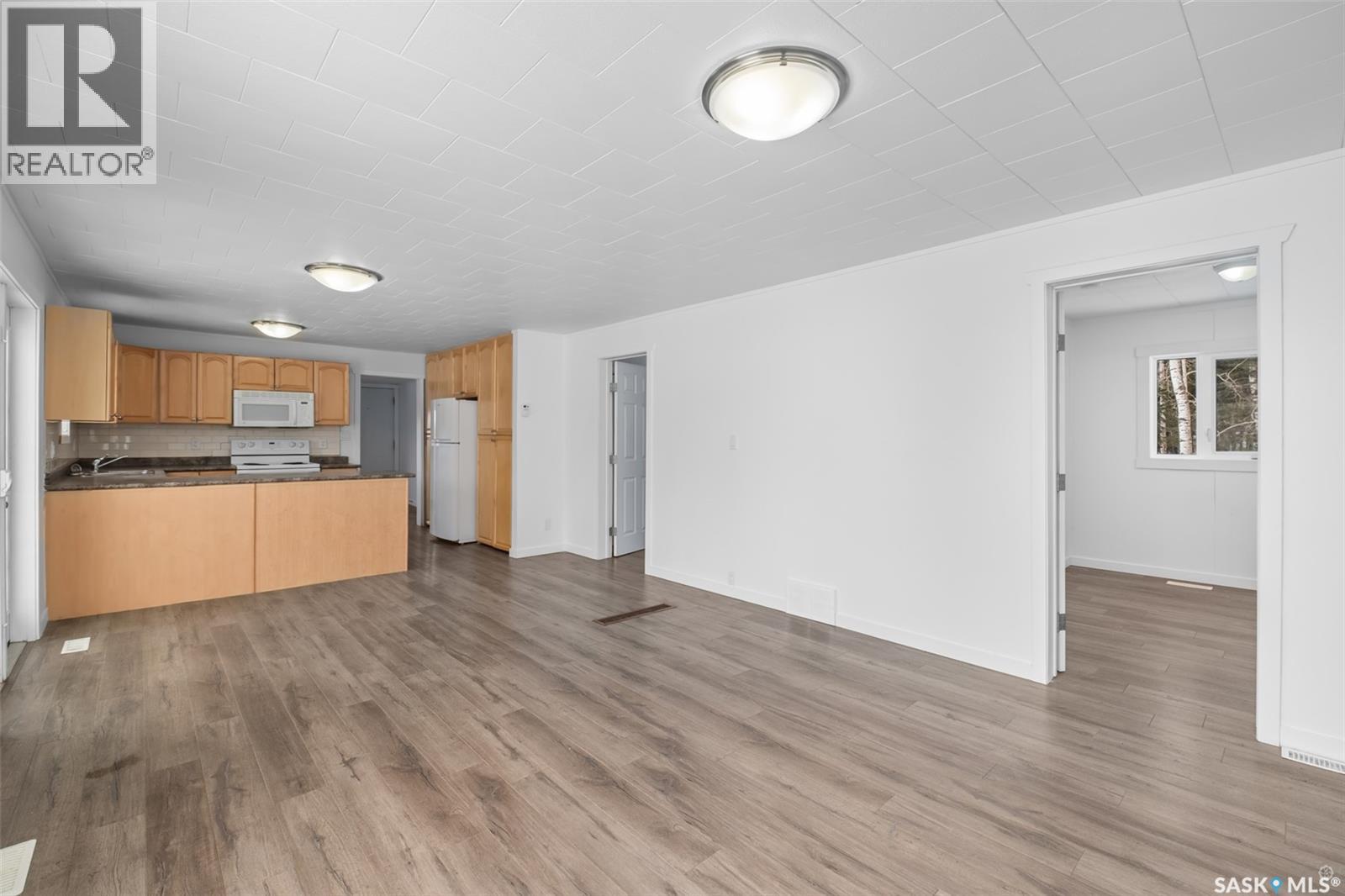 125 Central Avenue S, Christopher Lake, Saskatchewan  S0J 0N0 - Photo 4 - SK031919