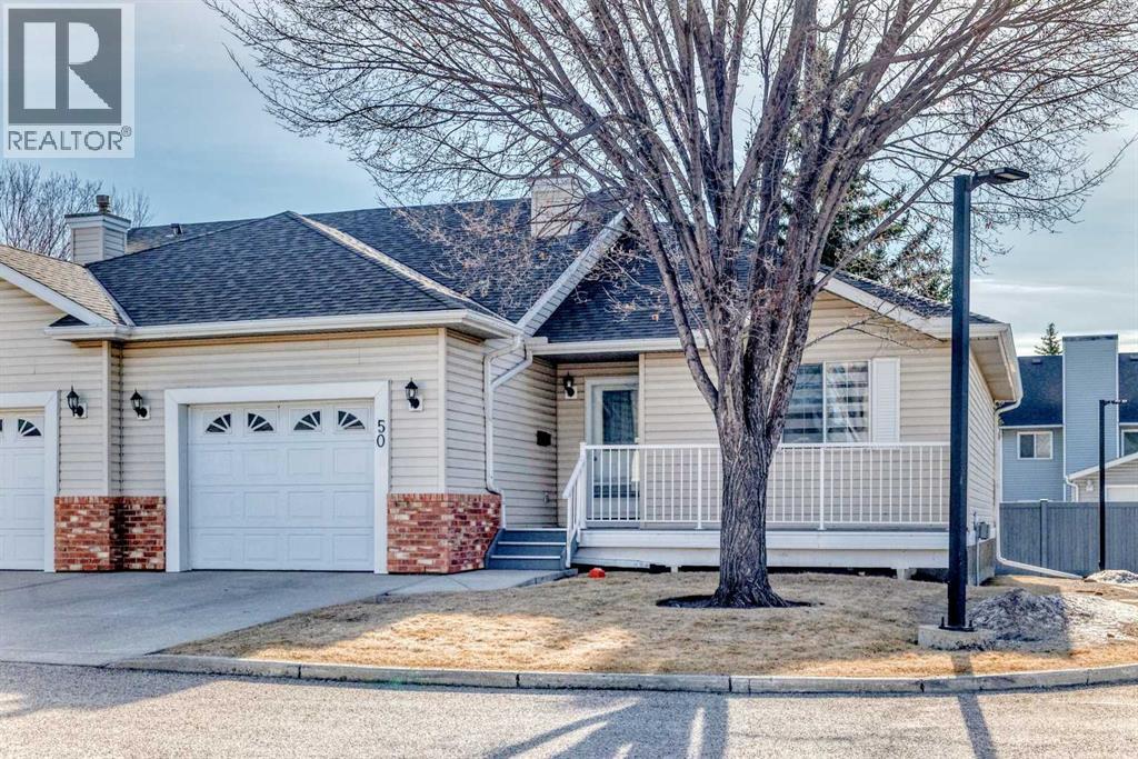 50 Del Monica Villas NE, Calgary, Alberta  T1Y 6Z5 - Photo 3 - A2287407