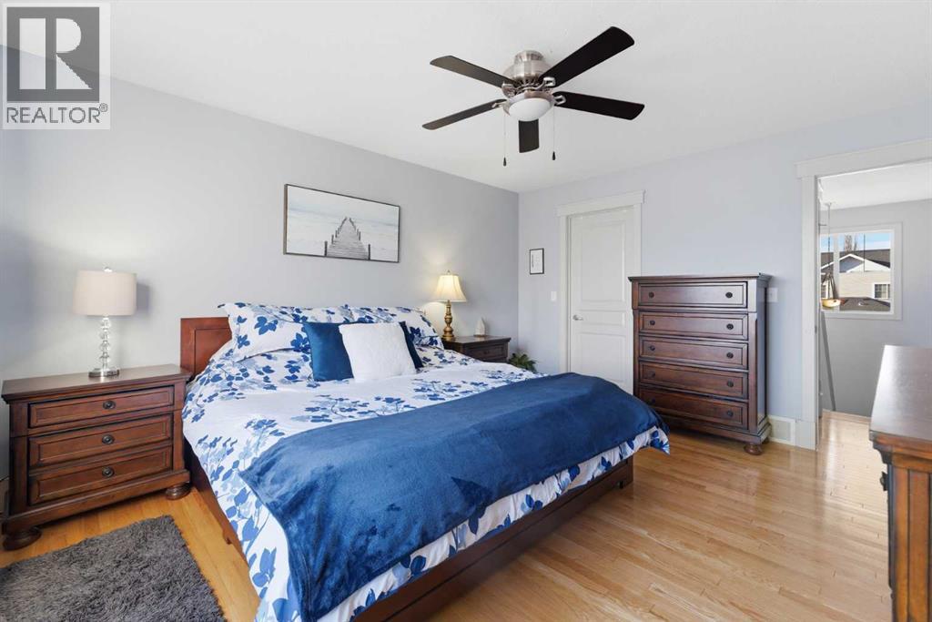 129 Cougartown Circle SW, Calgary, Alberta  T3H 0A4 - Photo 14 - A2295150