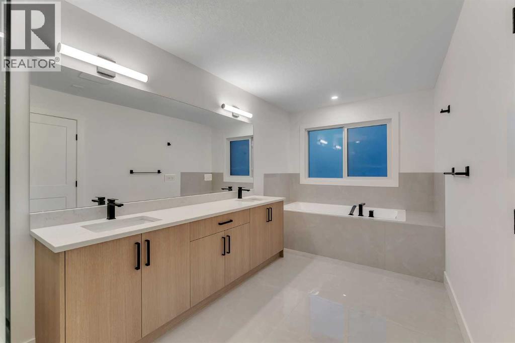 153 Waterford Passage, Chestermere, Alberta  T1X 3B6 - Photo 20 - A2298041