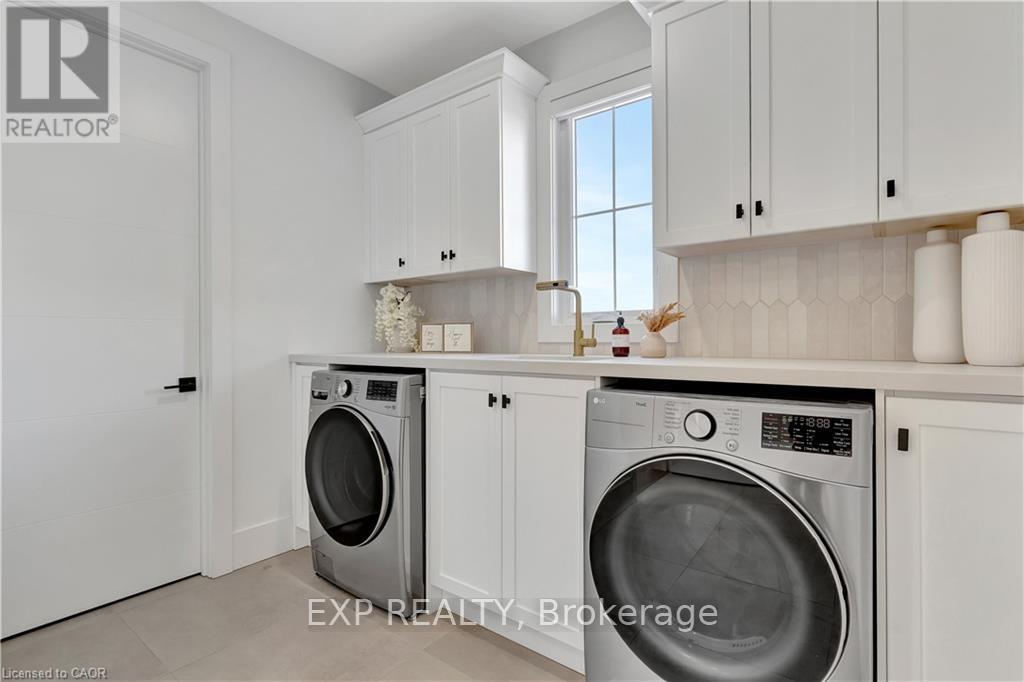 1048 Walton Avenue, North Perth, Ontario  N4W 3S2 - Photo 47 - X12954654