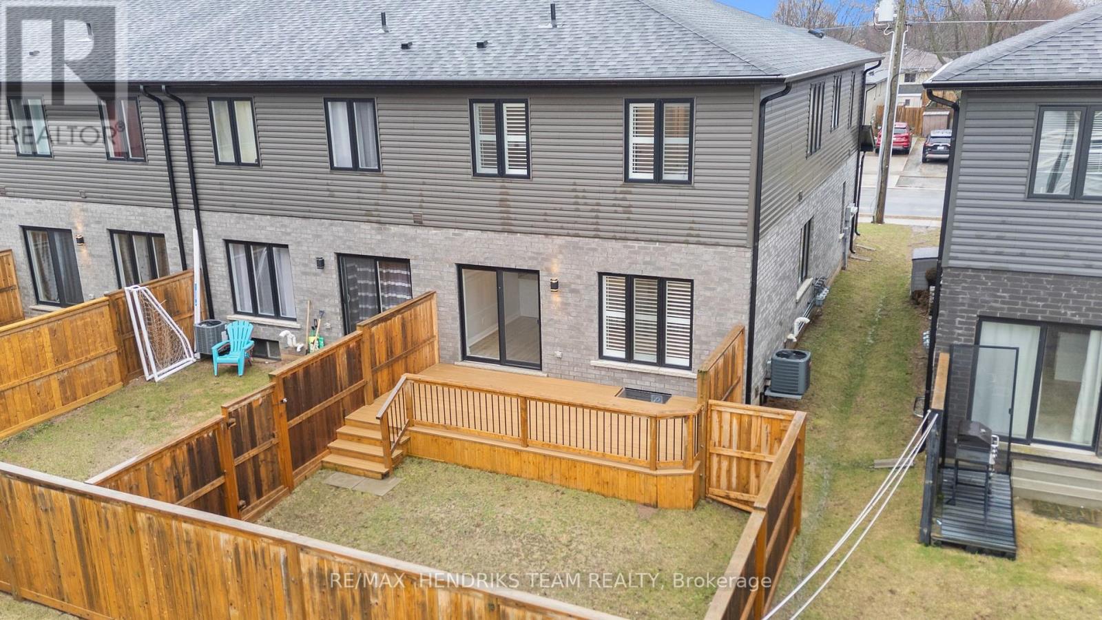 6649 Cropp Street, Niagara Falls, Ontario  L2E 0B7 - Photo 44 - X12952562