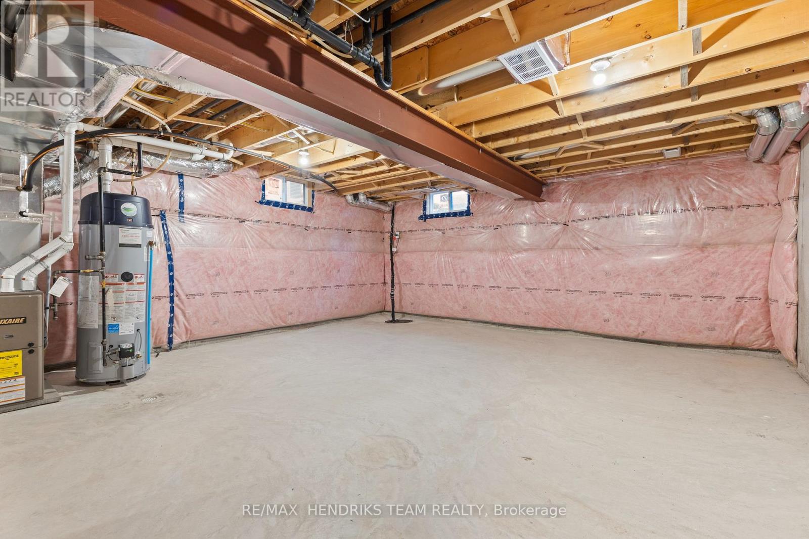 6649 Cropp Street, Niagara Falls, Ontario  L2E 0B7 - Photo 37 - X12952562