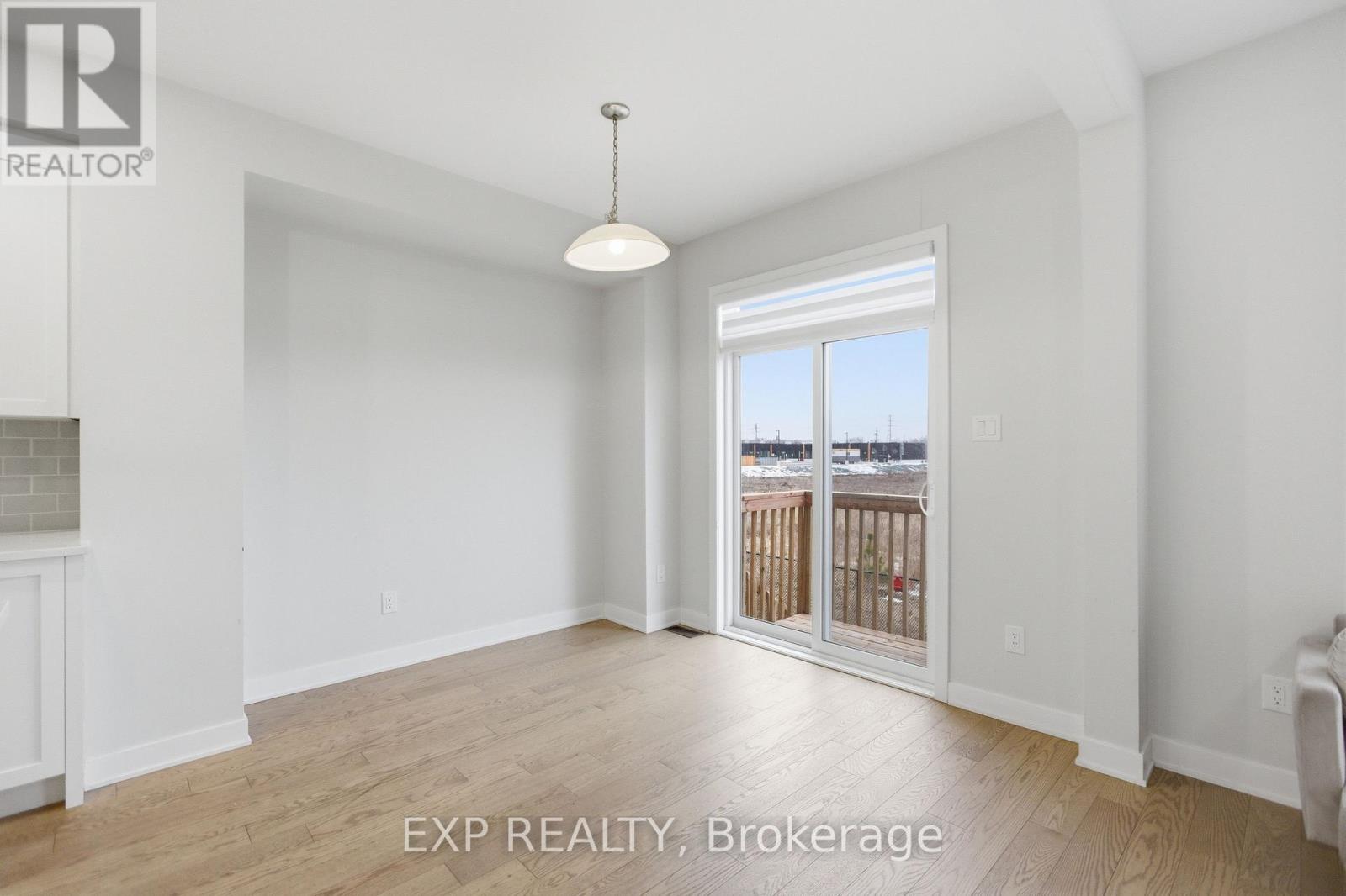 116 Main Halyard Lane, Ottawa, Ontario  K2J 7B6 - Photo 13 - X12954724