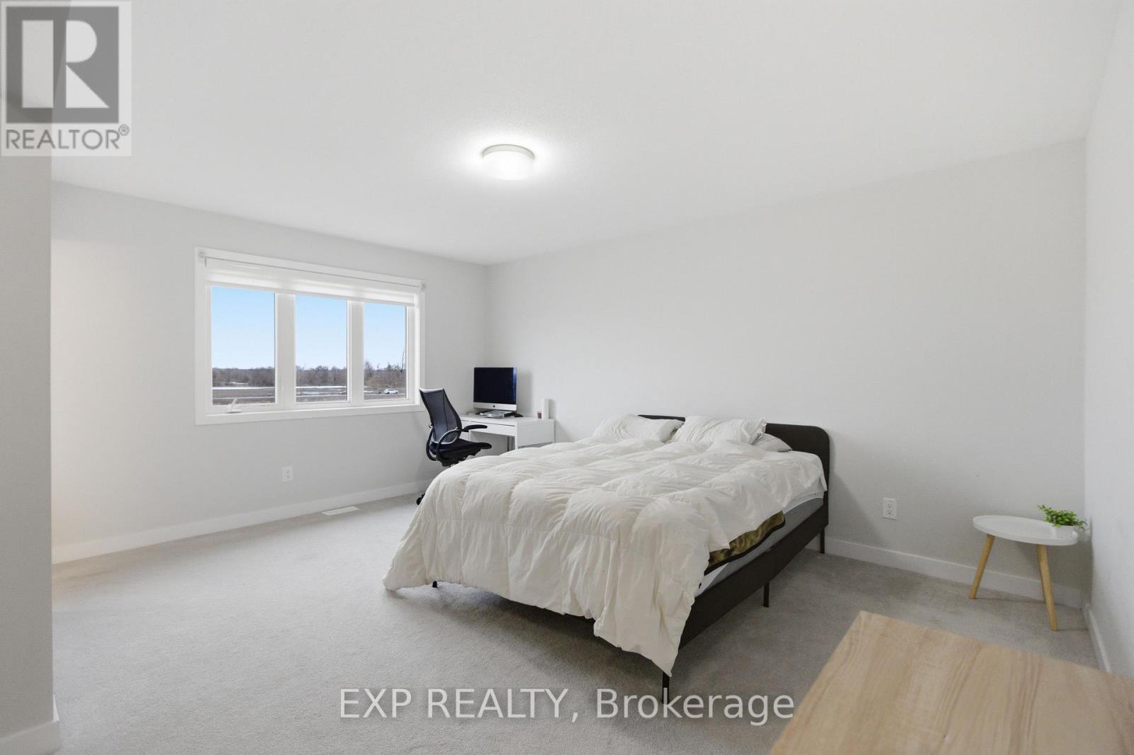 116 Main Halyard Lane, Ottawa, Ontario  K2J 7B6 - Photo 15 - X12954724