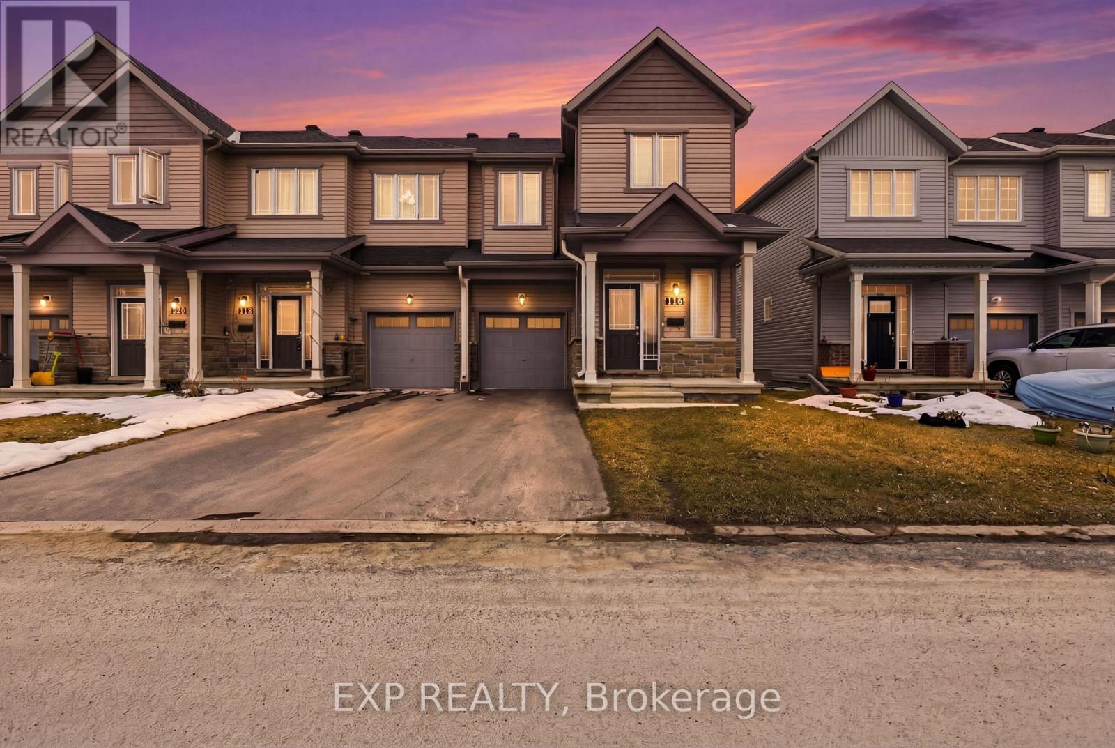 116 Main Halyard Lane, Ottawa, Ontario  K2J 7B6 - Photo 2 - X12954724