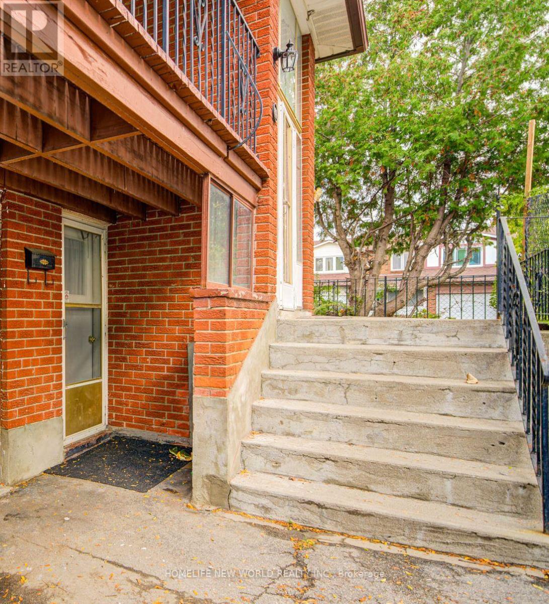 86 Tuscarora Drive, Toronto, Ontario  M2H 2K3 - Photo 28 - C12479665