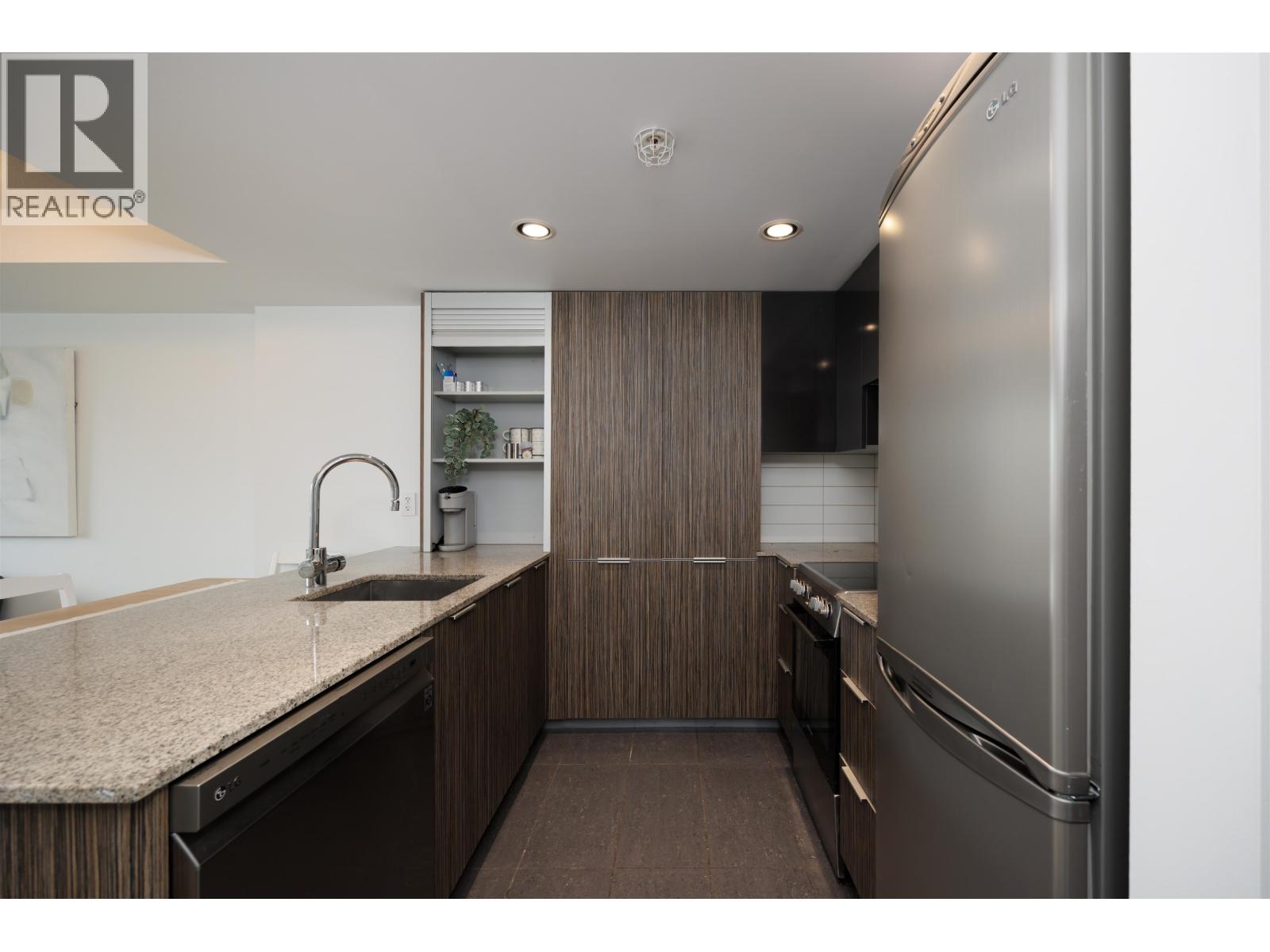 1704 1088 Richards Street, Vancouver, British Columbia  V6B 0J8 - Photo 9 - R3106842