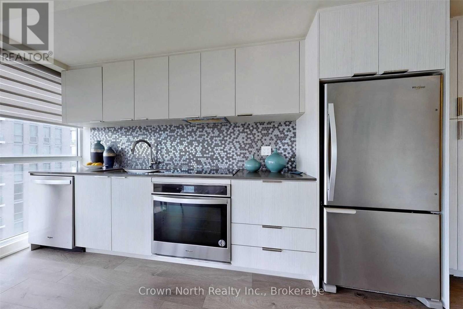 2102 - 2 Sonic Way W, Toronto, Ontario  M3C 0P1 - Photo 13 - C12954708