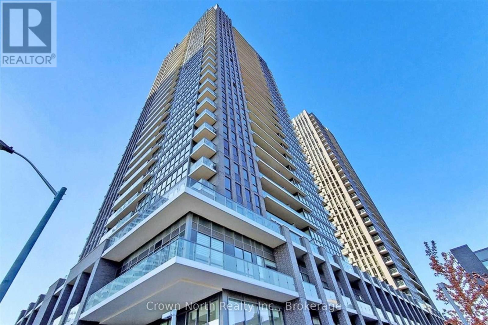 2102 - 2 Sonic Way W, Toronto, Ontario  M3C 0P1 - Photo 2 - C12954708