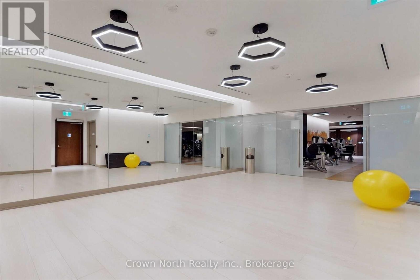 2102 - 2 Sonic Way W, Toronto, Ontario  M3C 0P1 - Photo 34 - C12954708