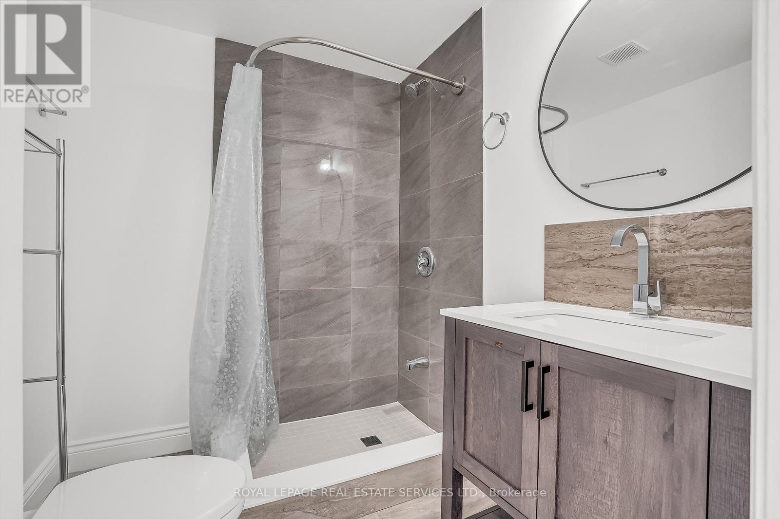 302 - 2820 Danforth Avenue, Toronto, Ontario  M4C 1M1 - Photo 5 - E12954706