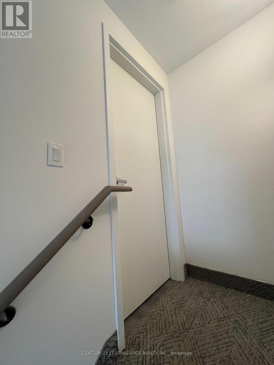 205 - 67 Curlew Drive, Toronto, Ontario  M3A 0B4 - Photo 3 - C12953522