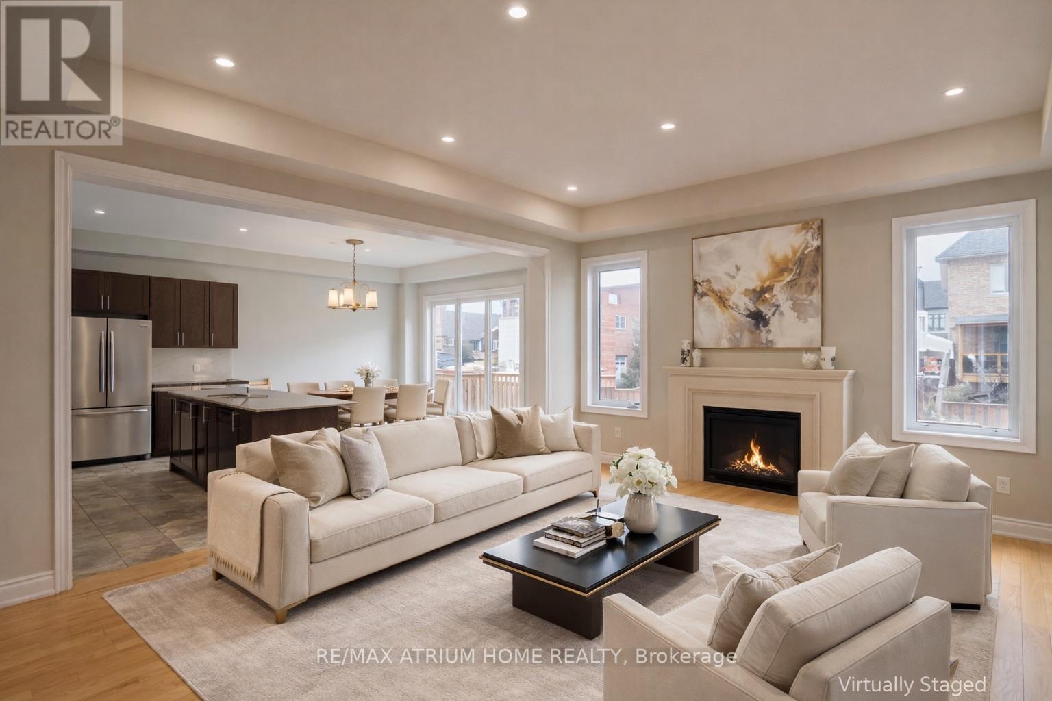 79 Wellspring Avenue, Richmond Hill, Ontario  L4E 1E8 - Photo 6 - N12954716