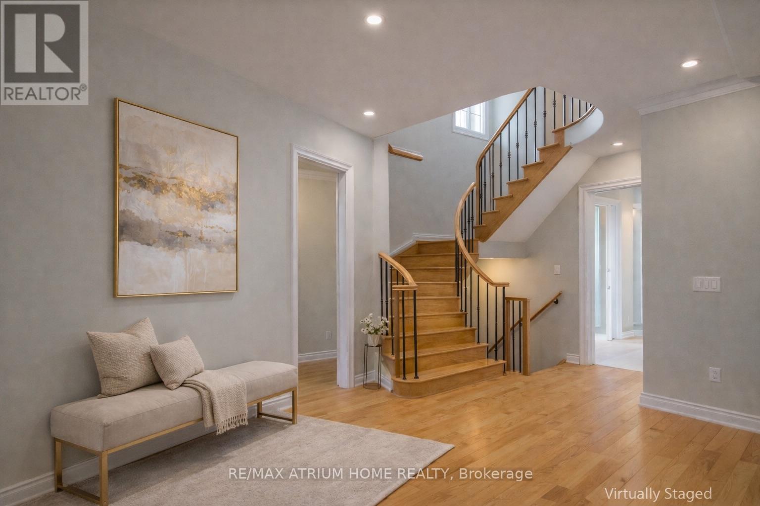 79 Wellspring Avenue, Richmond Hill, Ontario  L4E 1E8 - Photo 7 - N12954716