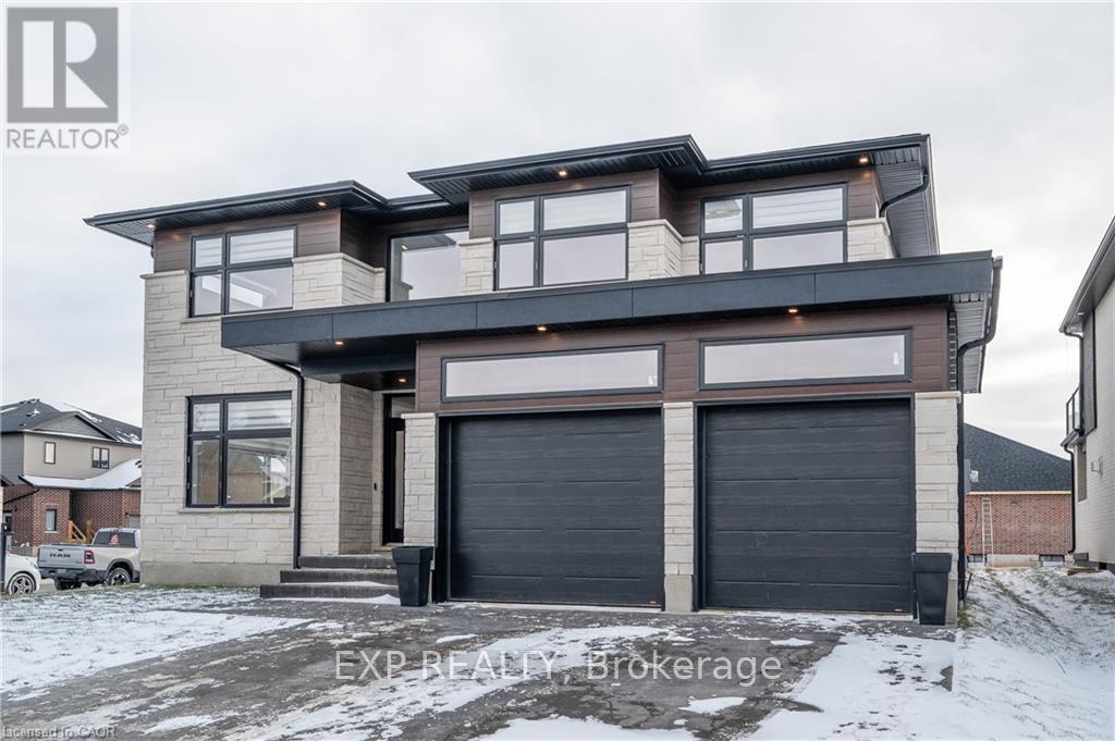 39 Coulter Street, Perth East, Ontario  N0K 1M0 - Photo 2 - X12954720