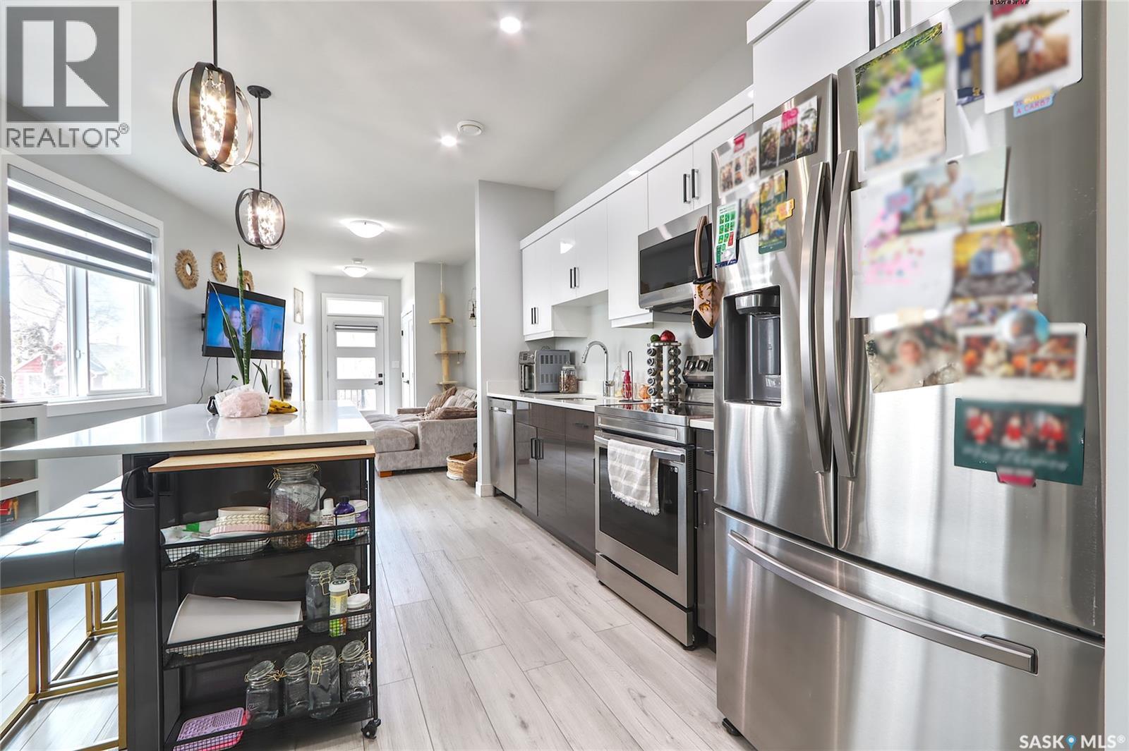 2213 Pasqua Street, Regina, Saskatchewan  S4T 4M5 - Photo 6 - SK031982