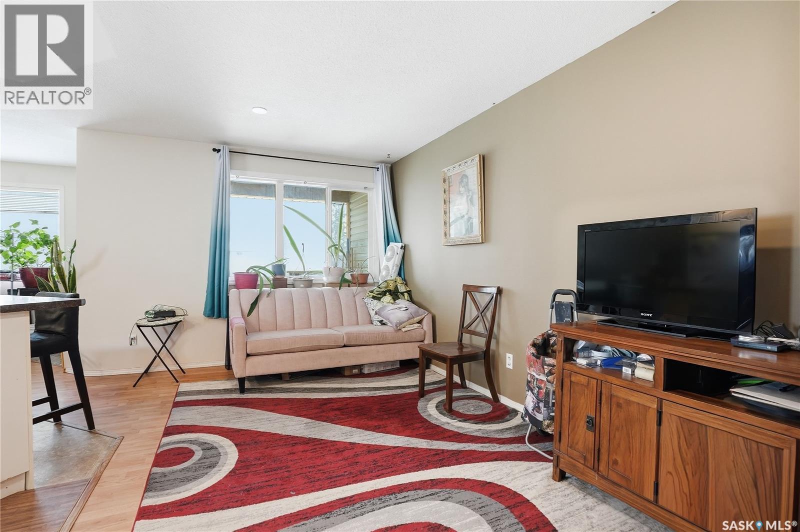 222 V Avenue S, Saskatoon, Saskatchewan  S7M 3B3 - Photo 5 - SK031849