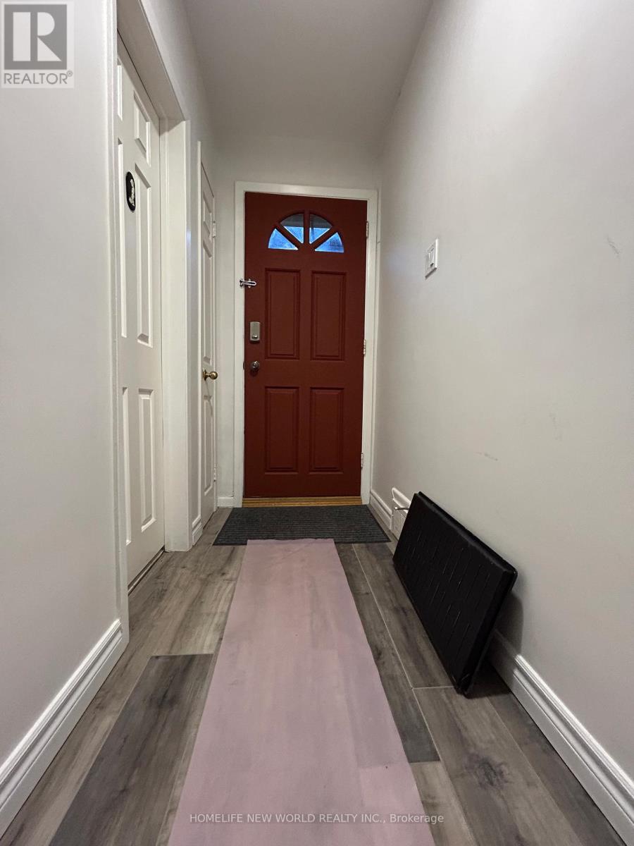 38 Cedarcroft Boulevard S, Toronto, Ontario  M2R 2Z5 - Photo 15 - C12954714