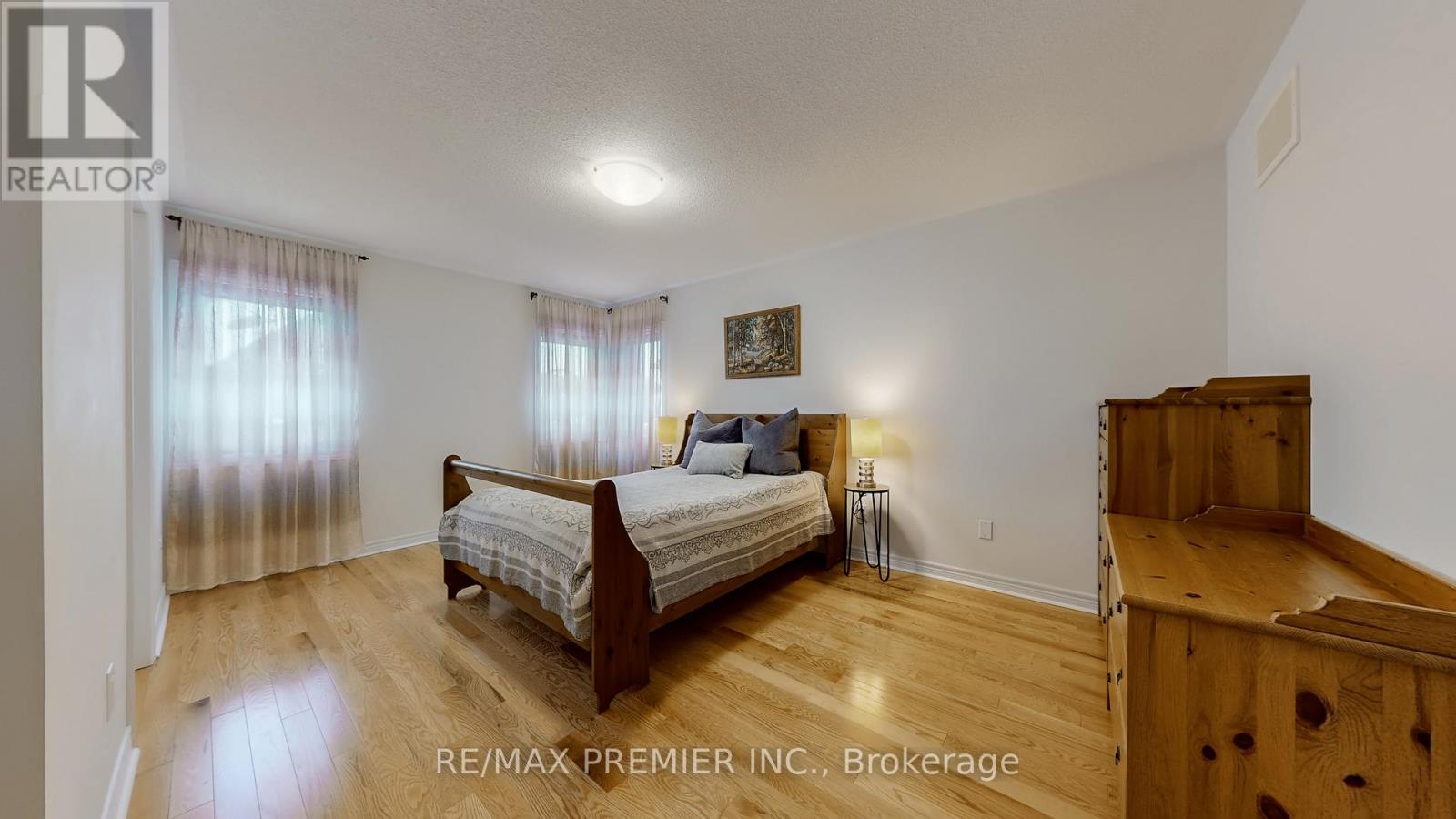 32 Blue Grouse Road, Vaughan, Ontario  L6A 4B9 - Photo 20 - N12952926