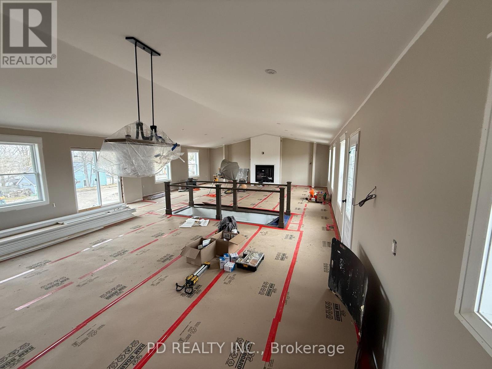 2467 Queen Mary Street, Cavan Monaghan, Ontario  L0A 1C0 - Photo 5 - X12954766