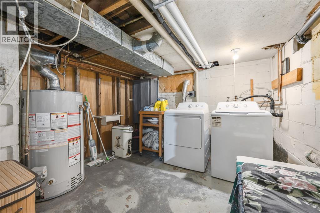 993 Murphy Road, Sarnia, Ontario  N7S 2Y3 - Photo 17 - 26003258