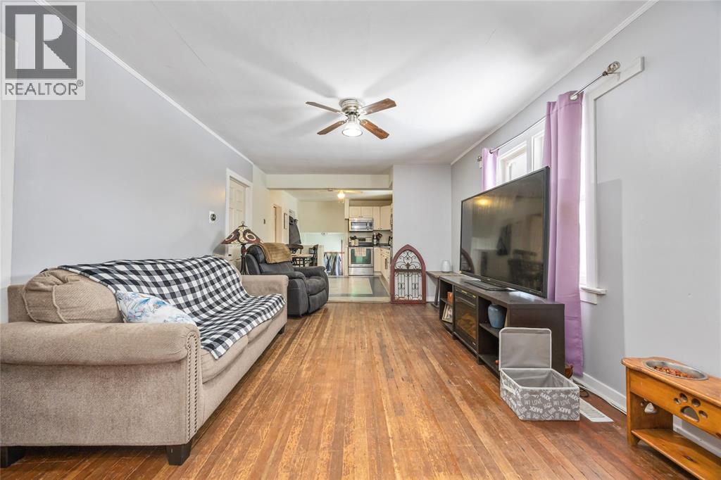 993 Murphy Road, Sarnia, Ontario  N7S 2Y3 - Photo 8 - 26003258