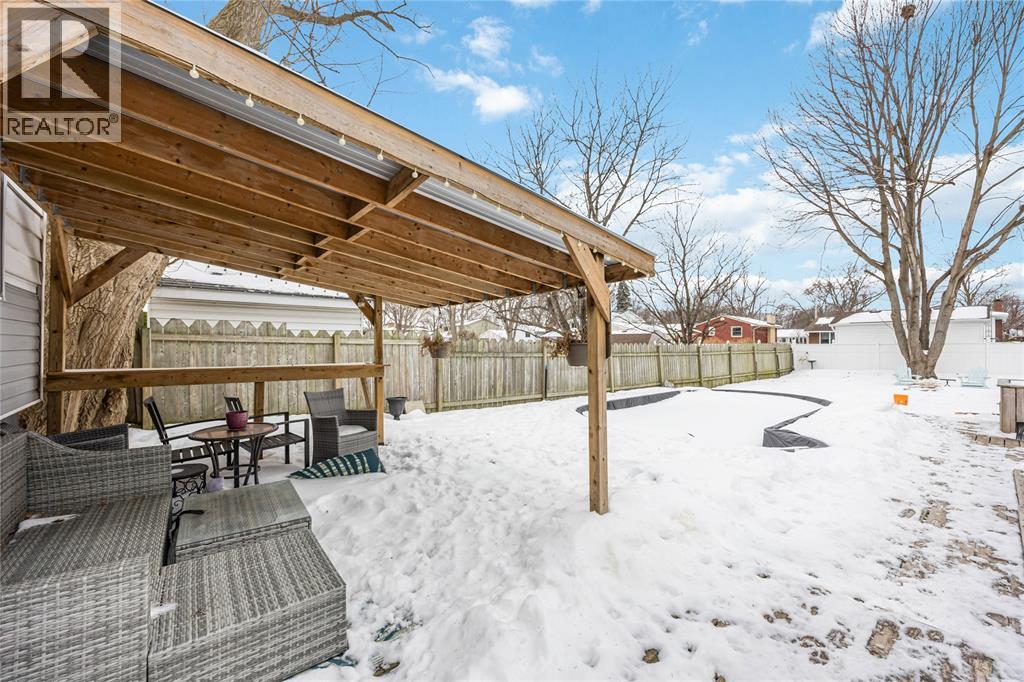 993 Murphy Road, Sarnia, Ontario  N7S 2Y3 - Photo 22 - 26003258