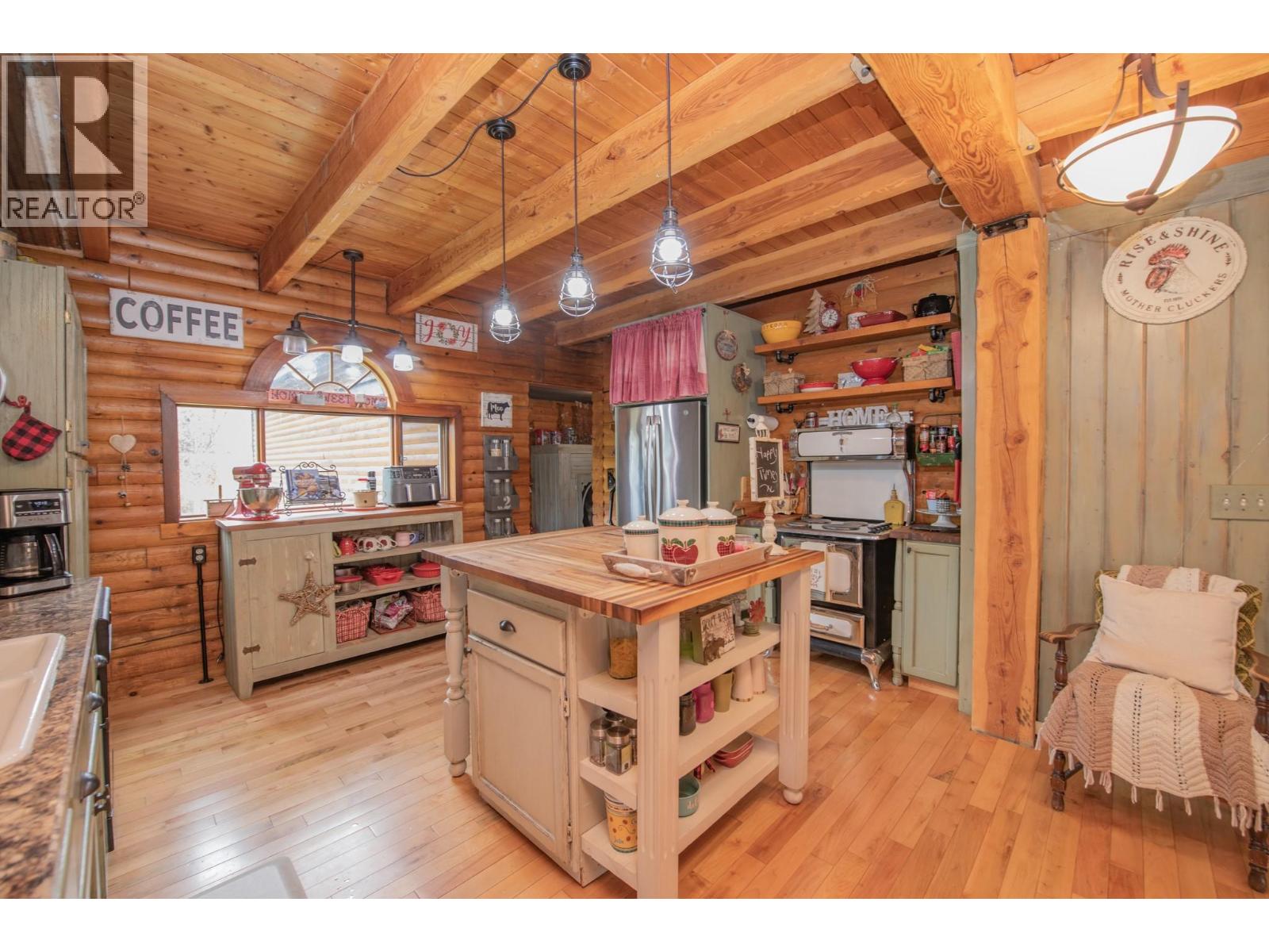 1495 6 Highway, Nakusp, British Columbia  V0G 1R1 - Photo 7 - 10381274