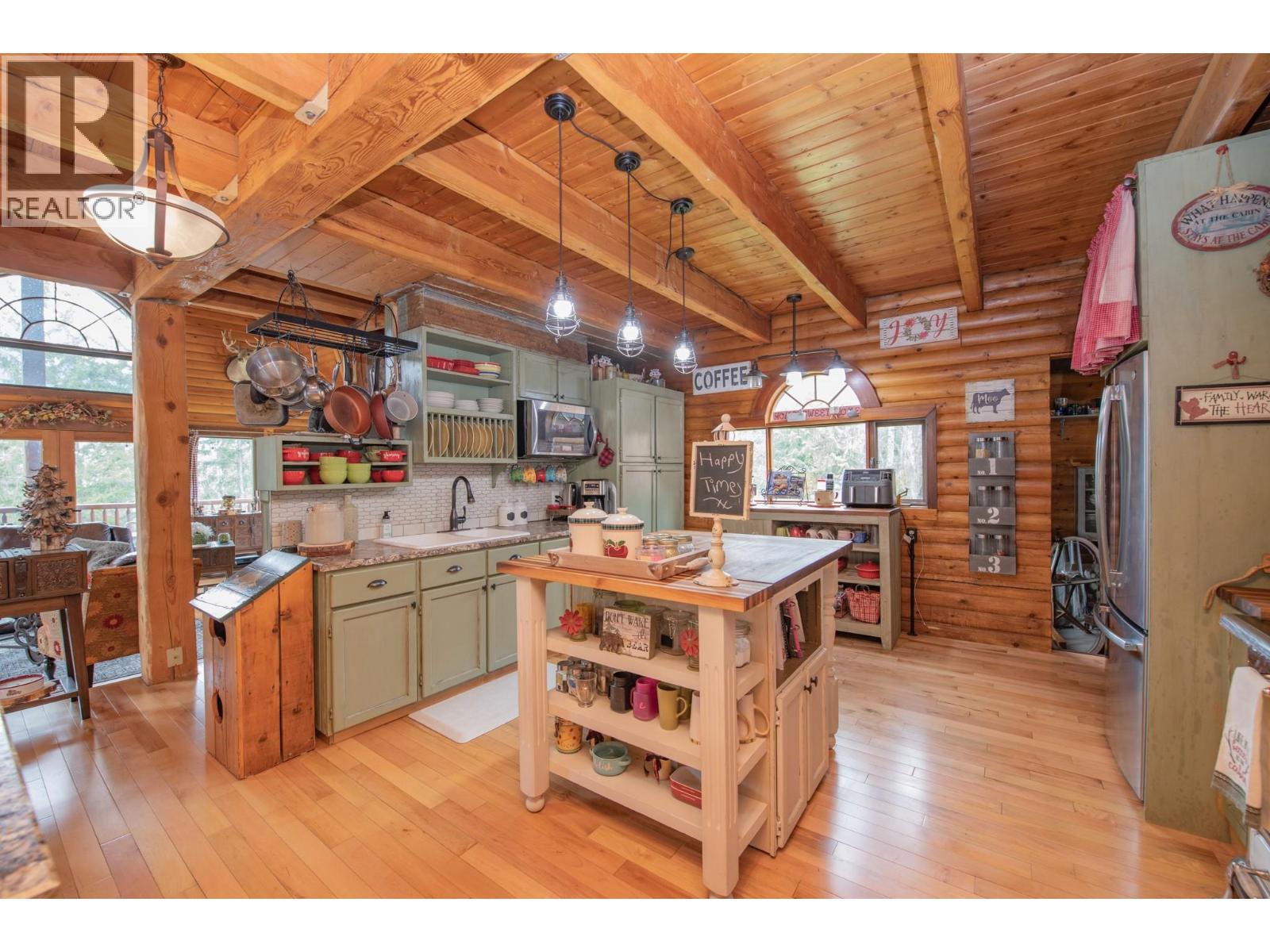 1495 6 Highway, Nakusp, British Columbia  V0G 1R1 - Photo 10 - 10381274