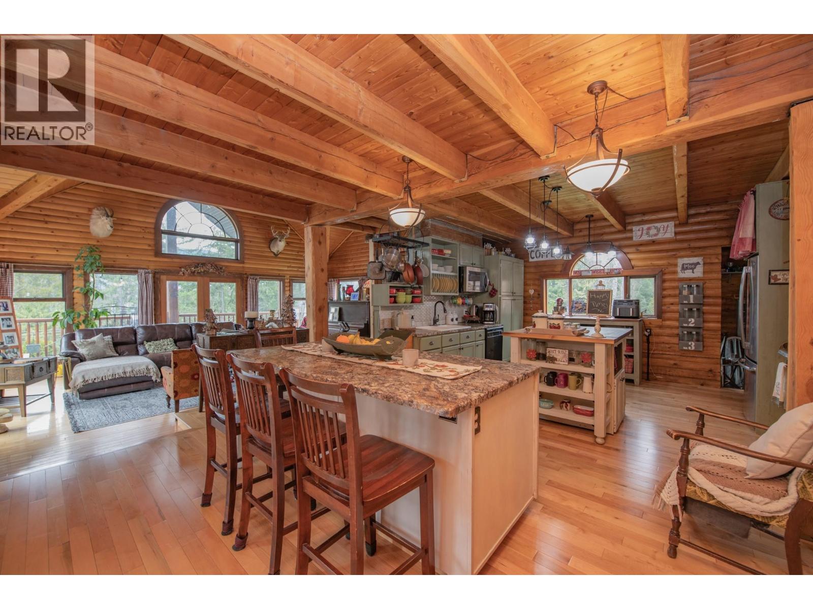 1495 6 Highway, Nakusp, British Columbia  V0G 1R1 - Photo 17 - 10381274