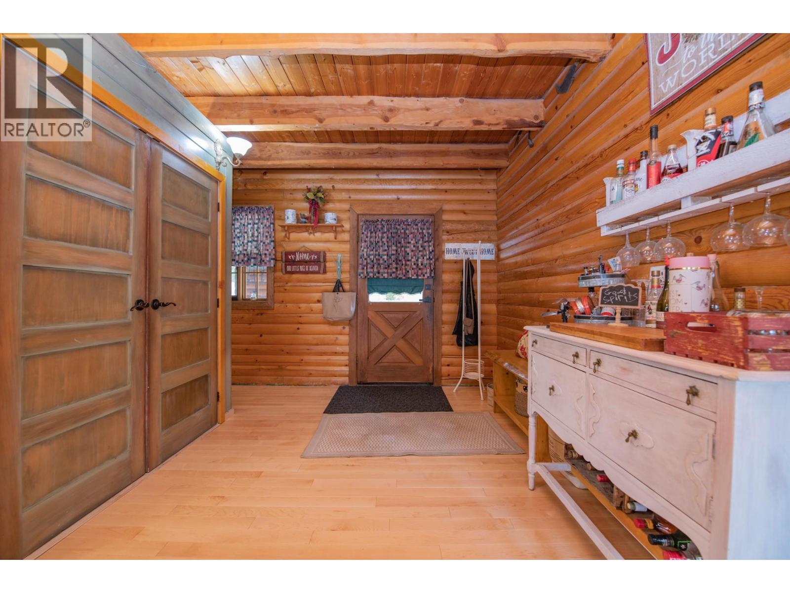 1495 6 Highway, Nakusp, British Columbia  V0G 1R1 - Photo 5 - 10381274