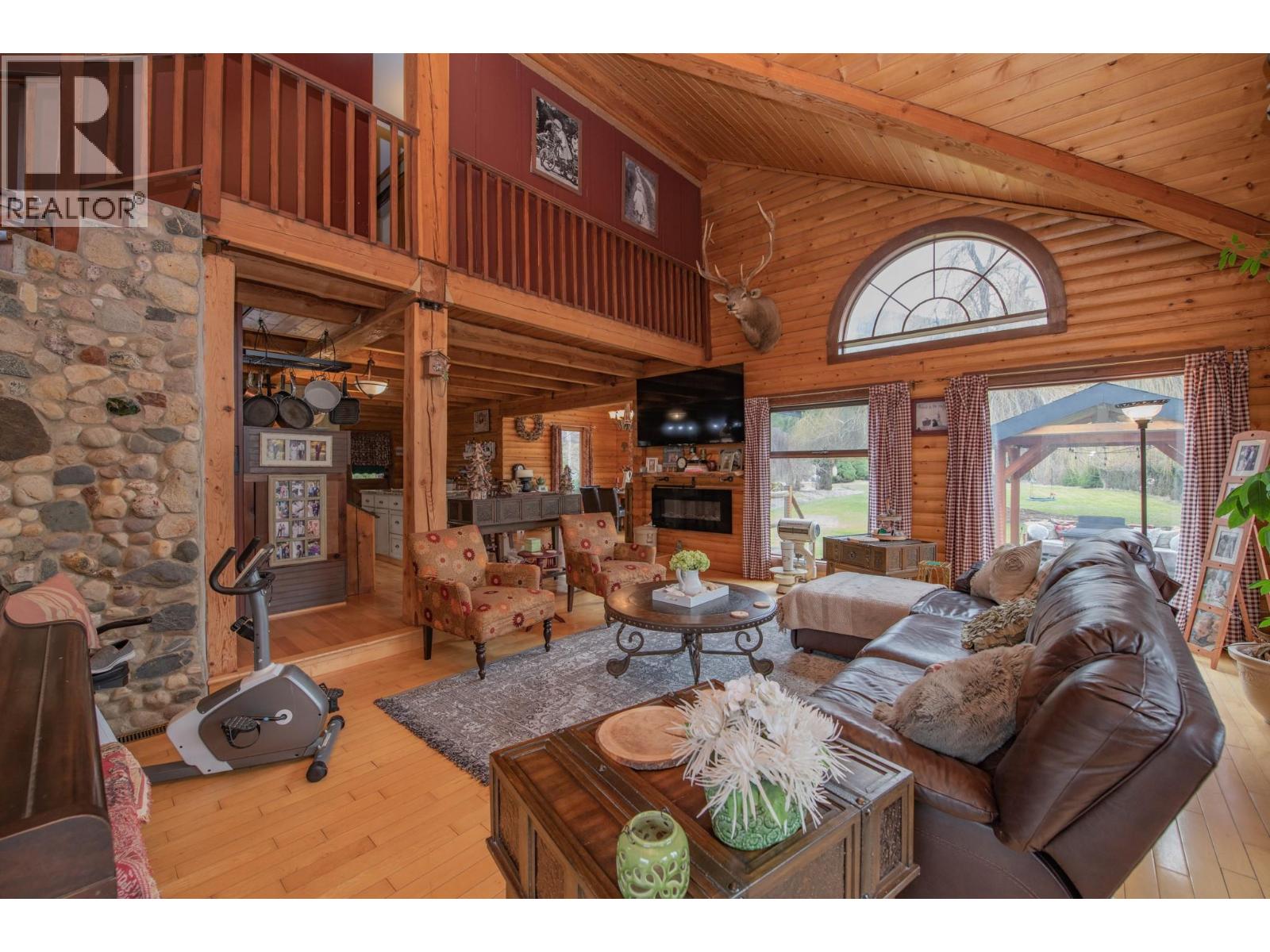 1495 6 Highway, Nakusp, British Columbia  V0G 1R1 - Photo 22 - 10381274