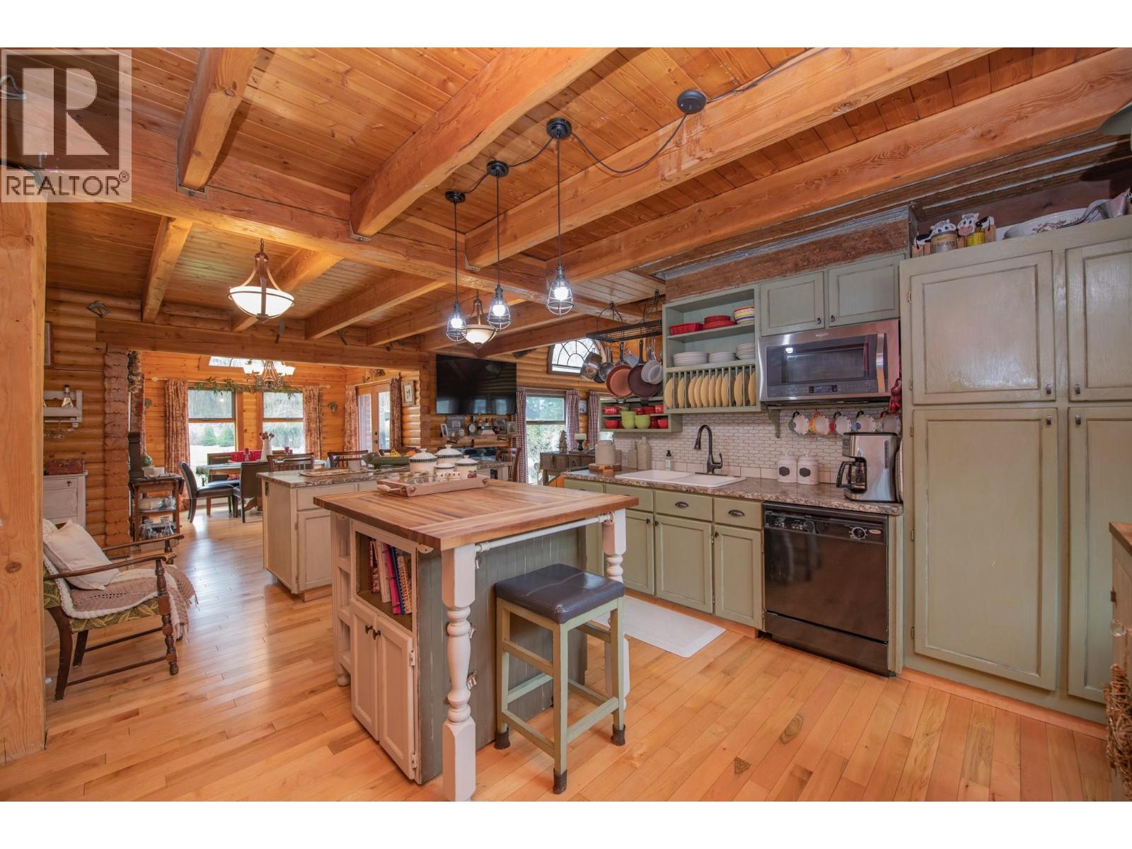 1495 6 Highway, Nakusp, British Columbia  V0G 1R1 - Photo 12 - 10381274