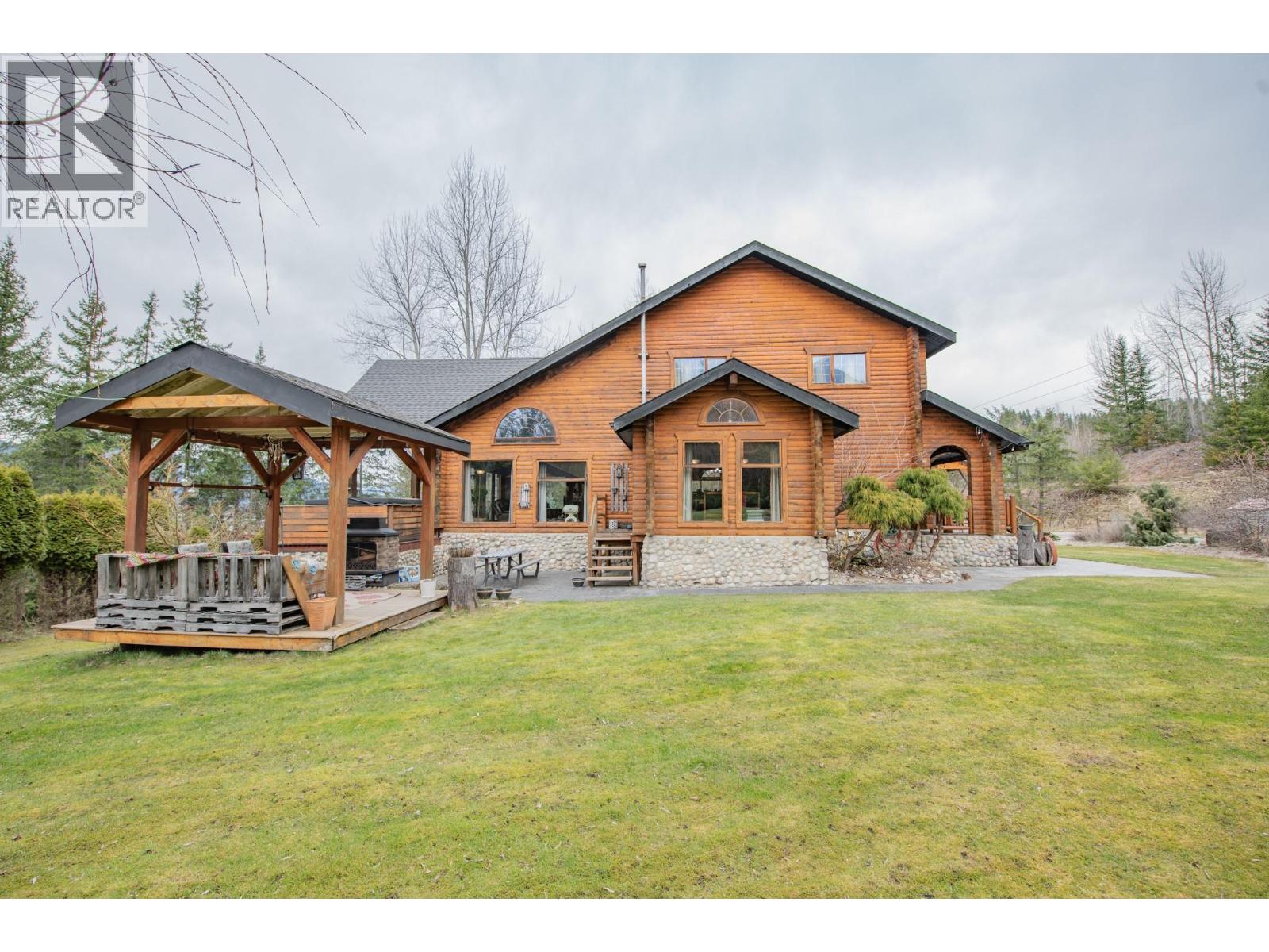 1495 6 Highway, Nakusp, British Columbia  V0G 1R1 - Photo 64 - 10381274