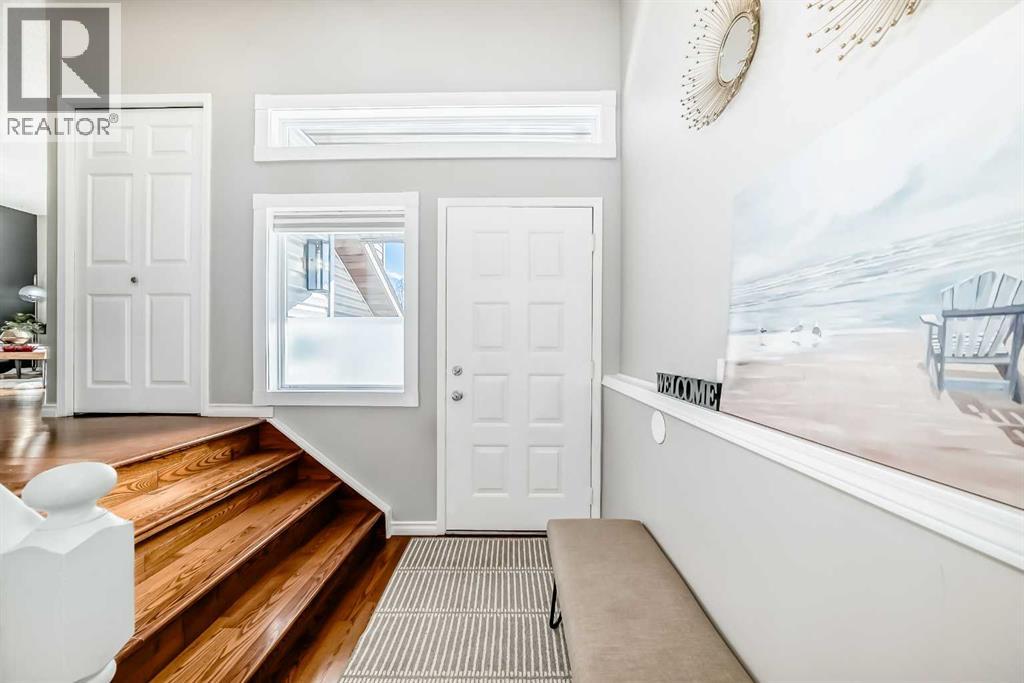 71 Macewan Glen Road NW, Calgary, Alberta  T3K 2J3 - Photo 2 - A2294998