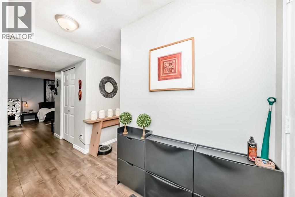 71 Macewan Glen Road NW, Calgary, Alberta  T3K 2J3 - Photo 35 - A2294998