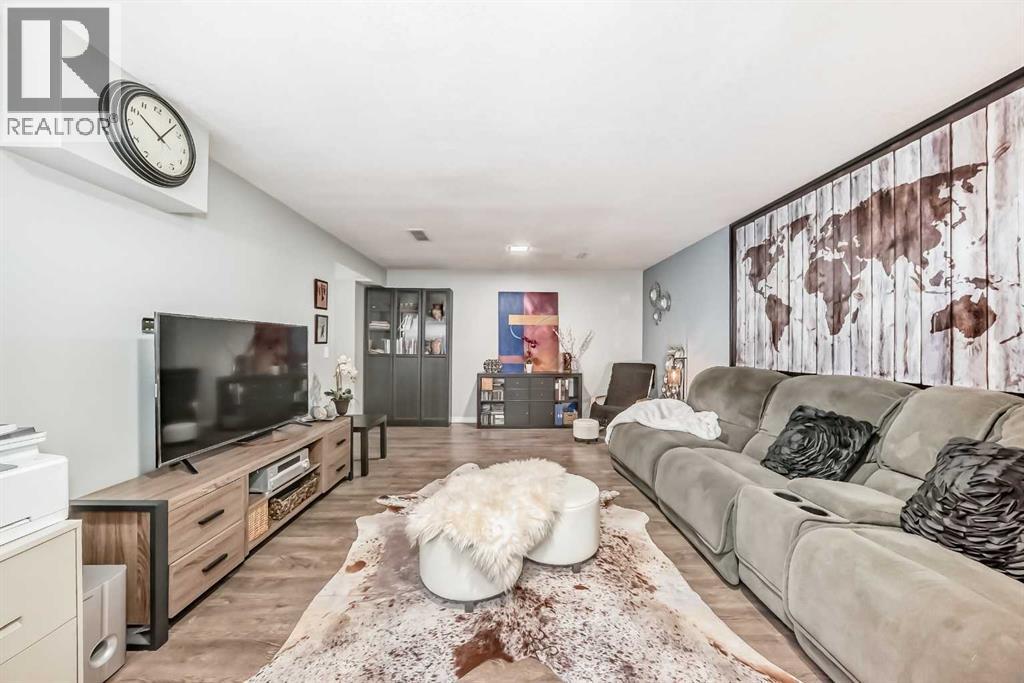 71 Macewan Glen Road NW, Calgary, Alberta  T3K 2J3 - Photo 40 - A2294998