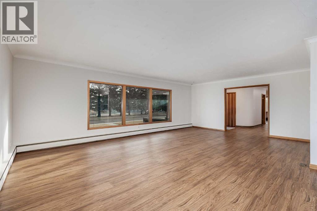 513 Memorial Avenue, Vulcan, Alberta  T0L 2B0 - Photo 4 - A2295102