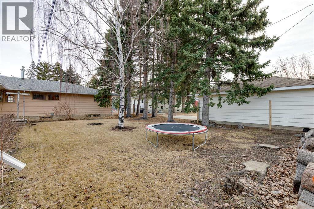 513 Memorial Avenue, Vulcan, Alberta  T0L 2B0 - Photo 32 - A2295102