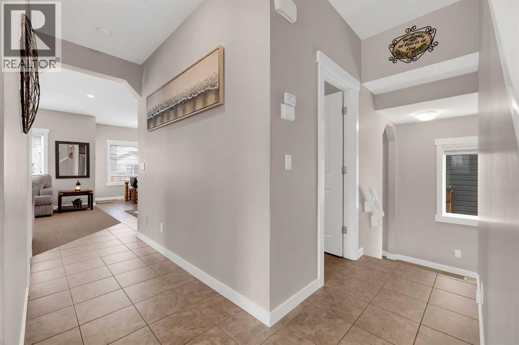 88 Silverado Saddle Avenue SW, Calgary, Alberta  T2X 0J1 - Photo 6 - A2295467