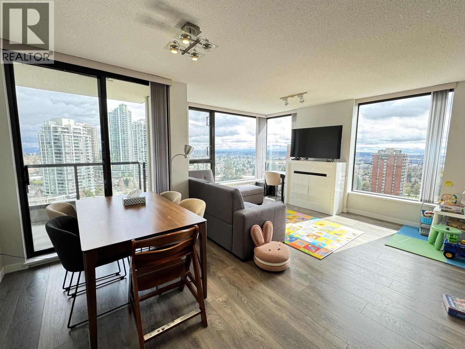 1606 7063 Hall Avenue, Burnaby, British Columbia  V5E 0A5 - Photo 3 - R3105168