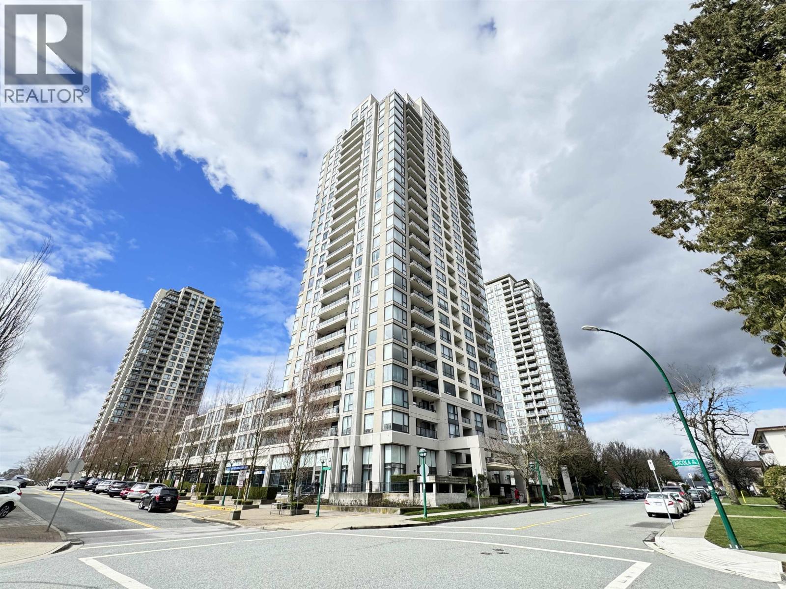 1606 7063 HALL AVENUE, Burnaby, British Columbia